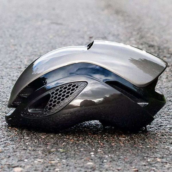 Bicycle Matte Black Men Women Helmet Mountain Road Bike Integrally Molded Cycling Helmets Outdoor Equipment